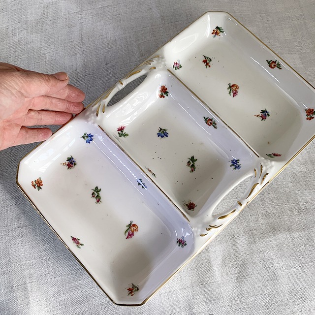 アペリティフのお皿　オードブル皿　小花　スクウェアプレート　フランスブロカント 　 12twcp23