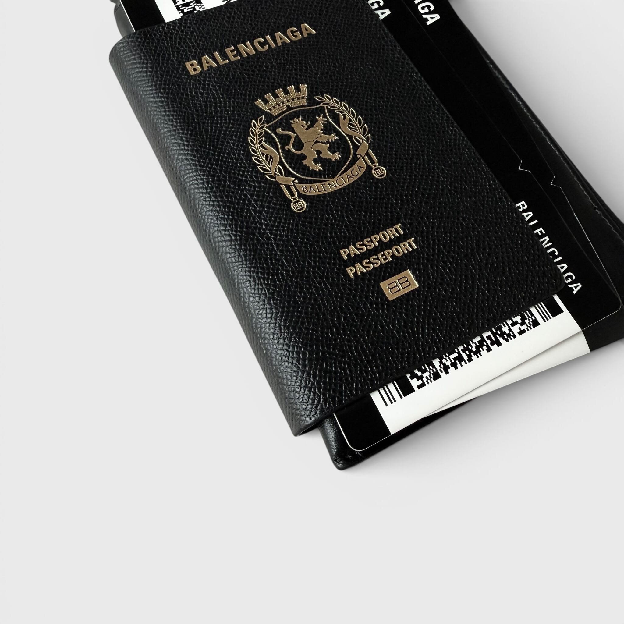 BALENCIAGA Passport Phone Holder Black | BRAND RESORT Online