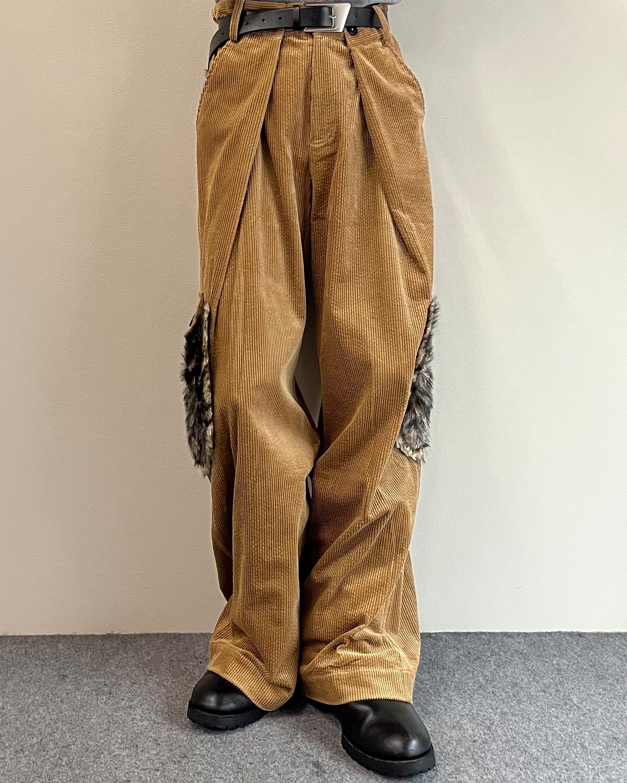 【26/AW Oscar Ouyang】Brown corduroy cargo trousers