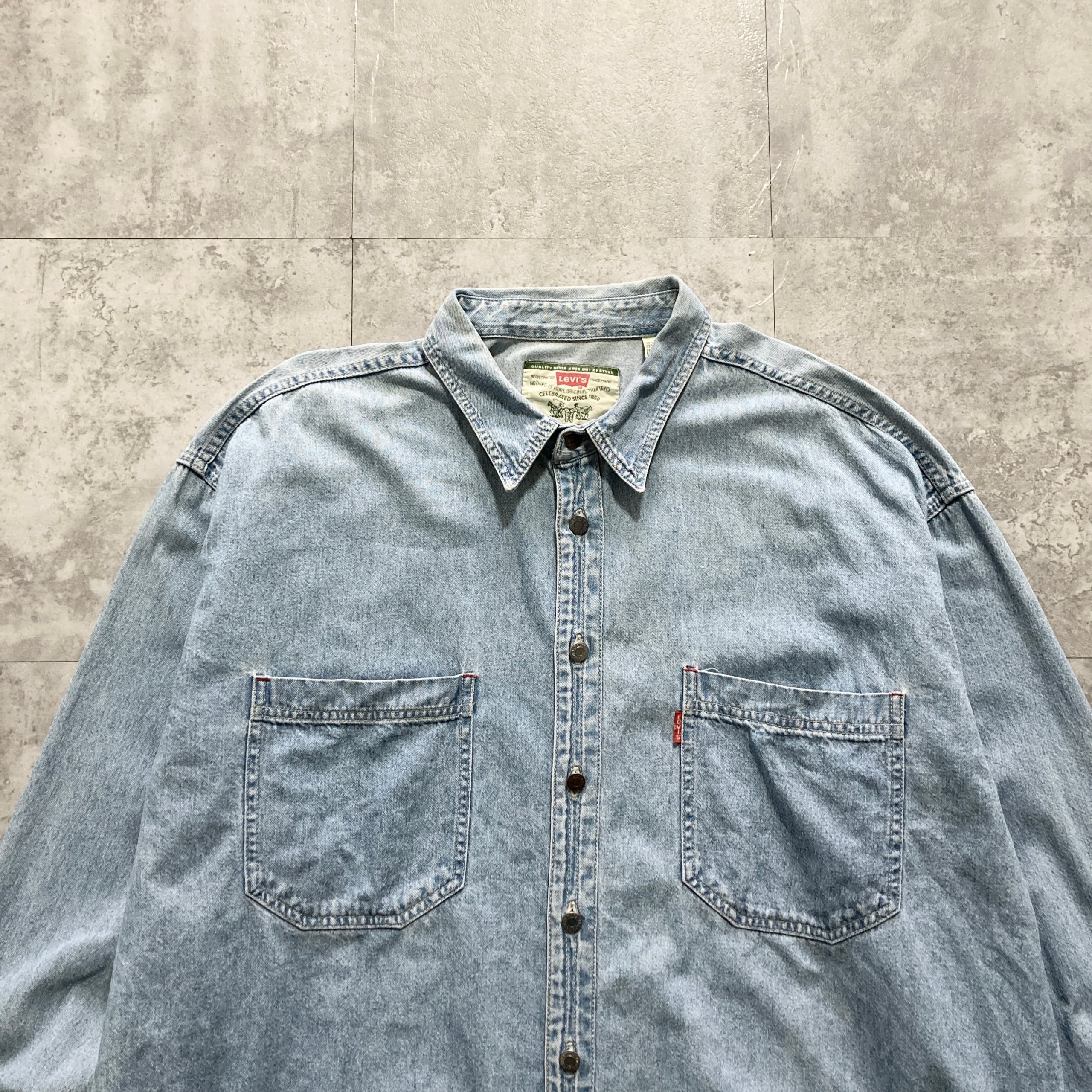 Size.XL】90s Levi's リーバイス ブランドロゴボタン メタルボタン 90