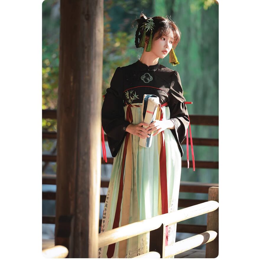 ゴスロリ系 華ロリ チャイナ風 フェイクツーピース 刺繍 ワンピース 病み可愛い 大人ゴシック ゴスロリ通販 With U 華ロリ チャイナ風 フェイクツーピース 刺繍