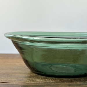 Glass Bowl / Green