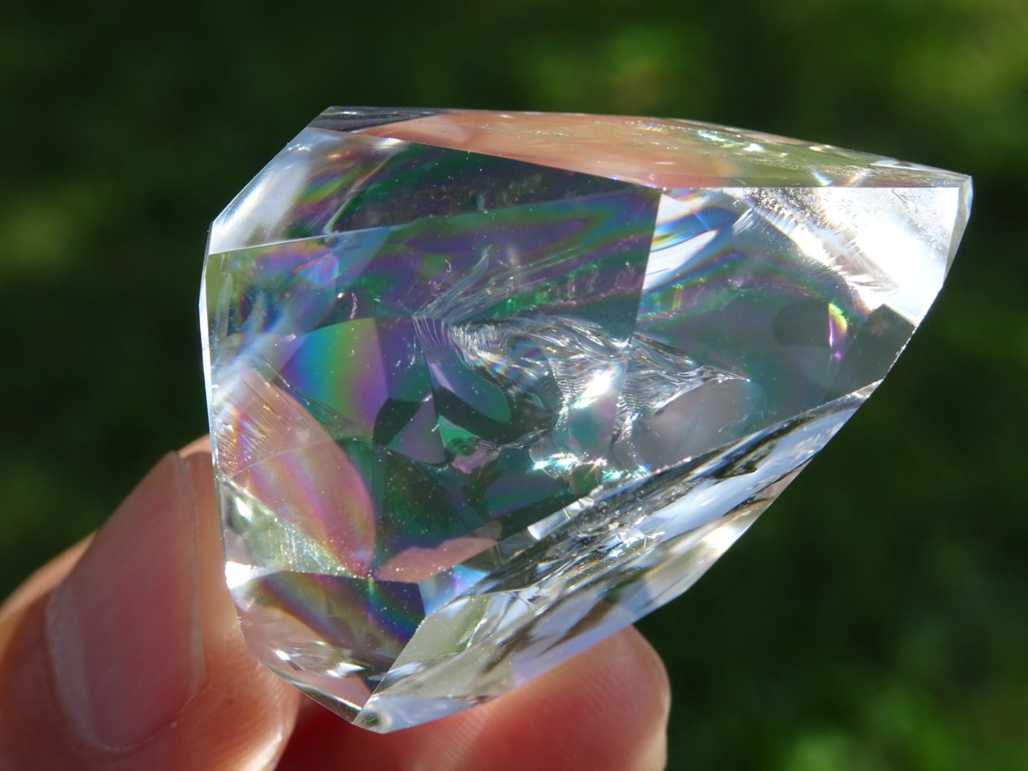 アイリスクォーツ(ポリッシュ) ~虹の扉~