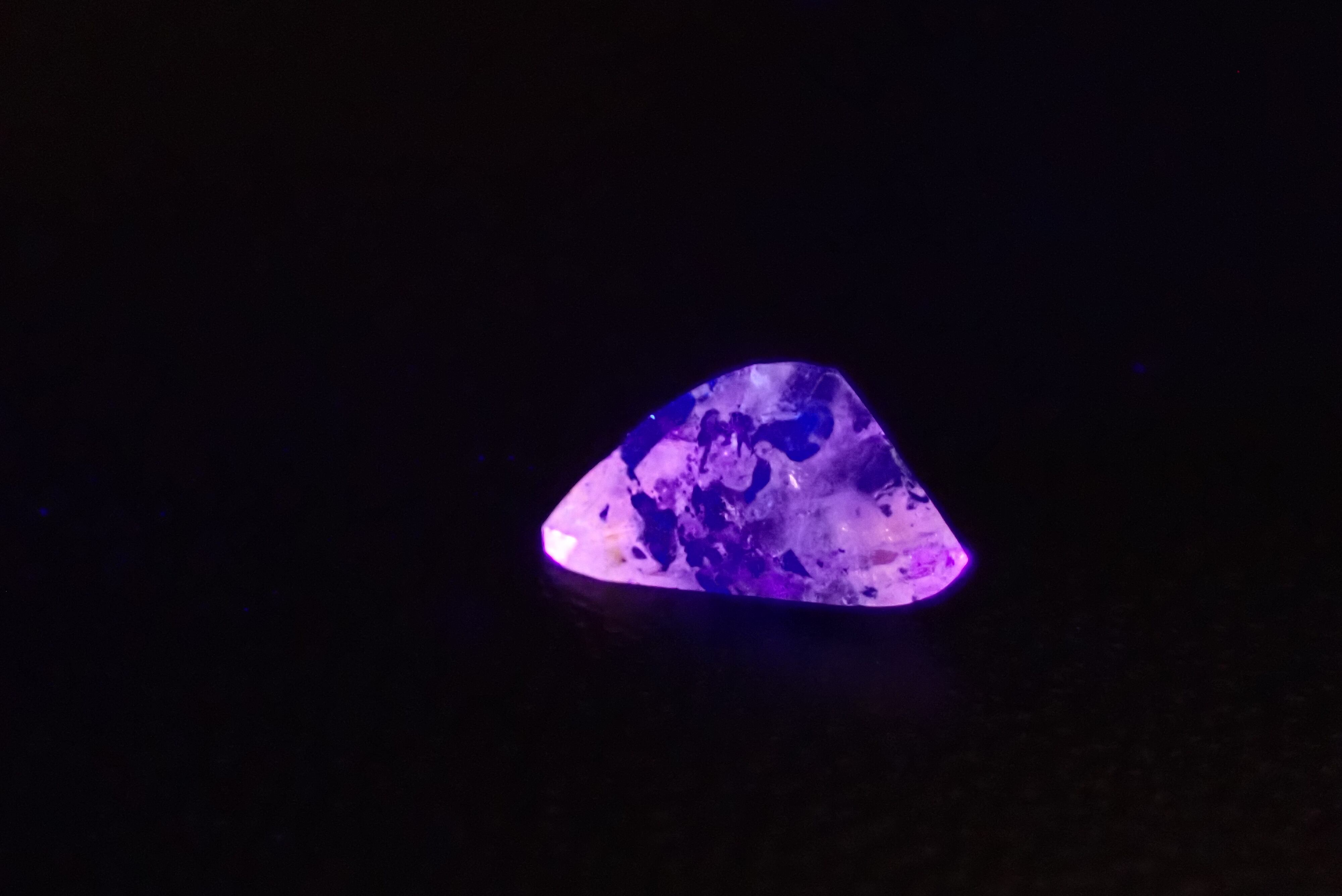 原石セット】ラズライトインソーダライト 0.29ct/0.42ct [C6‐649