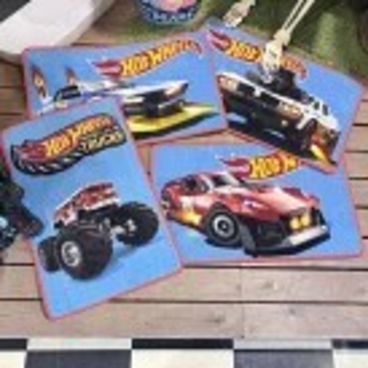 【HOTWHEELS】フロアマット《国産車純正車両マット》MADE IN JAPAN！