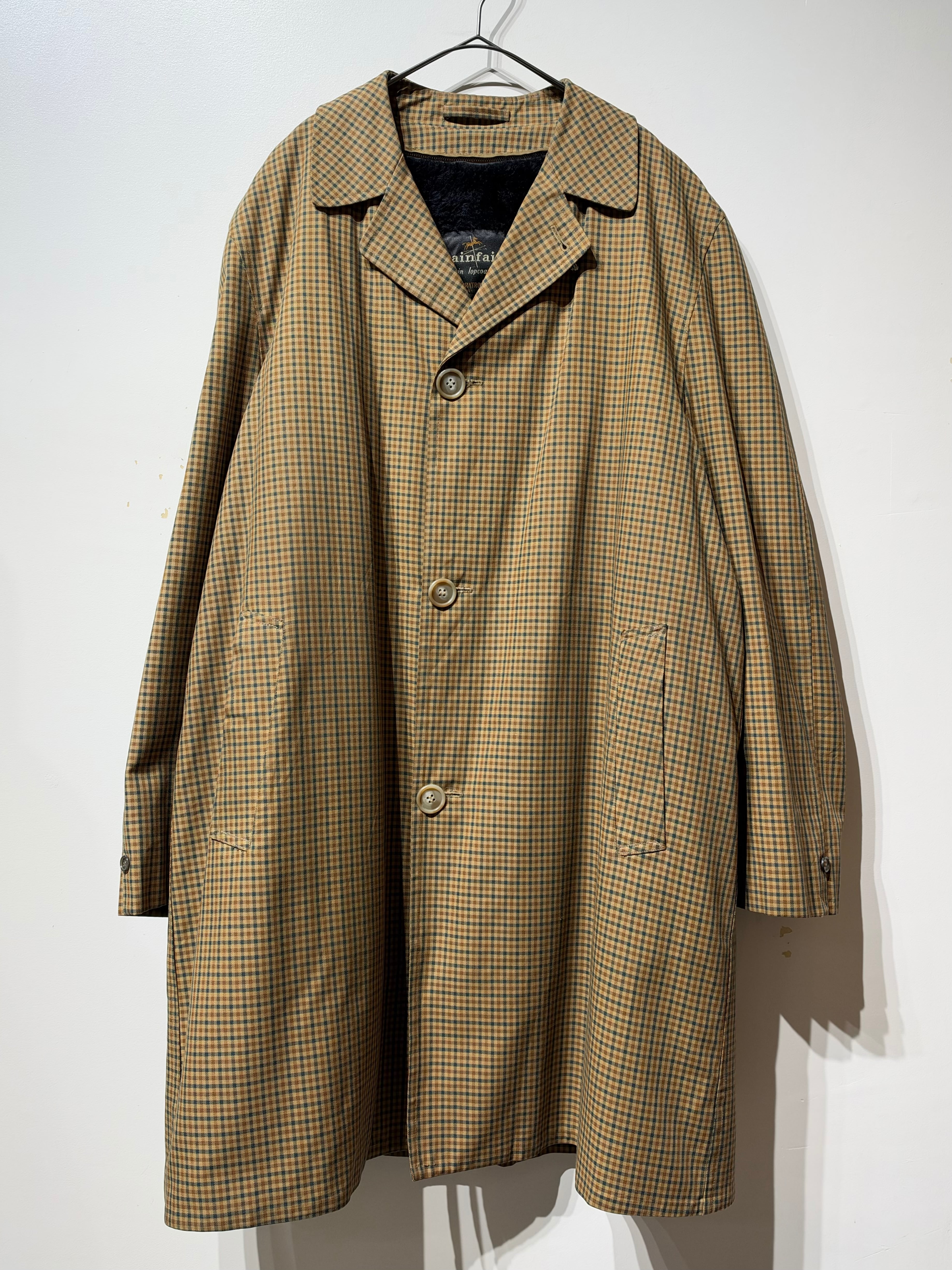 (OT1605)1960s-70s Rainfair check balmacaan topcoat with faux fur liner
