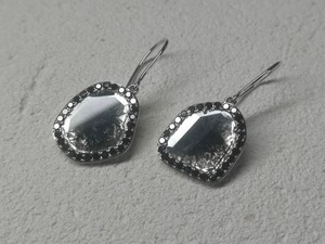 スライスダイヤモンド	ピアス　　100100100295