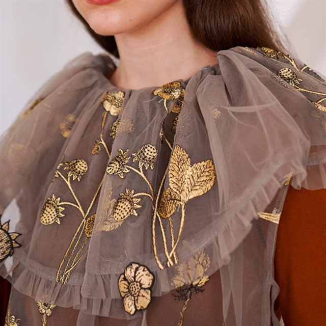 レトロ刺繍チュールベスト　10923