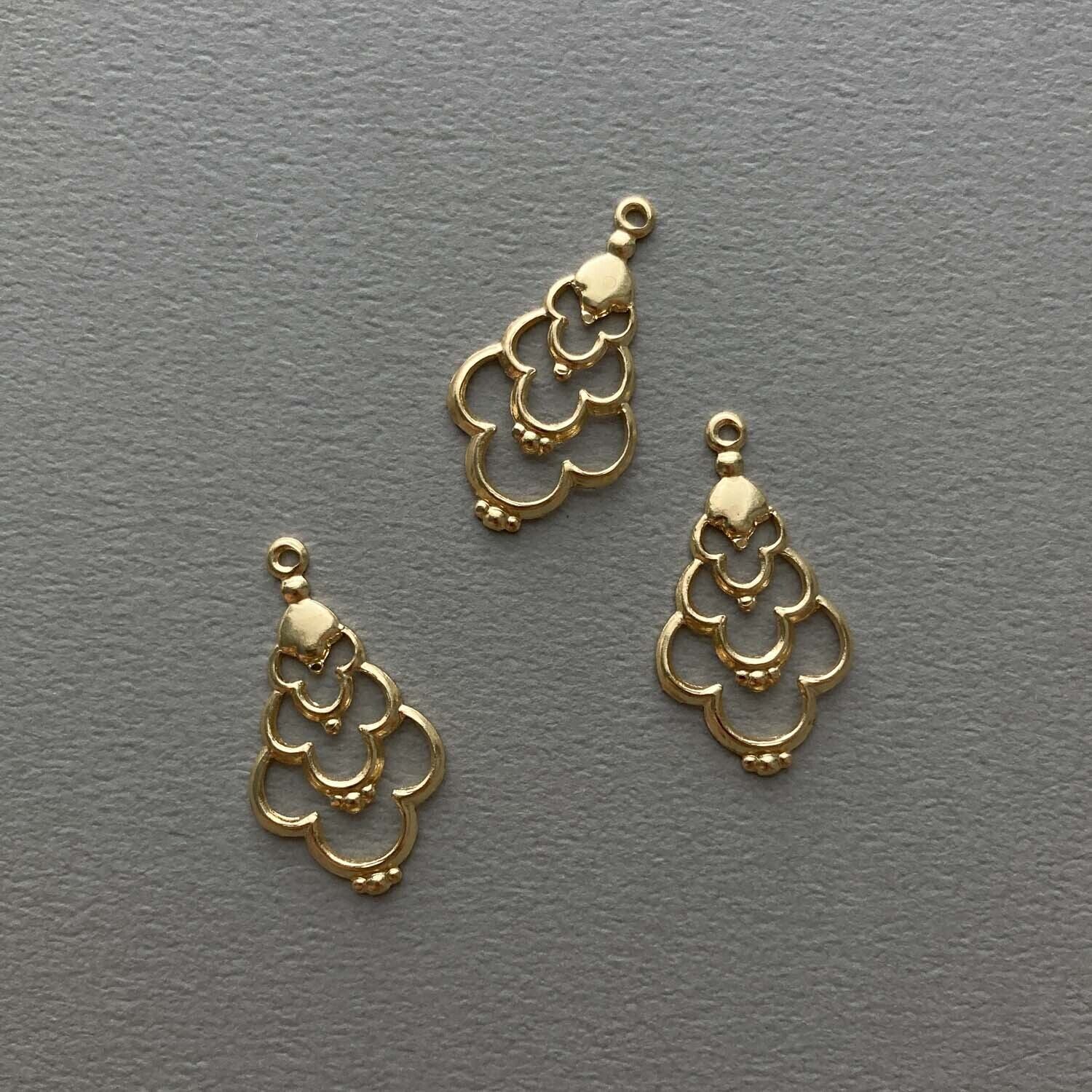 USA真鍮 3連スカラップチャーム