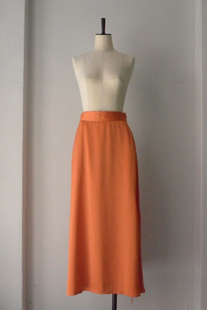 G.V.G.V. / satin skirt (3 colors)
