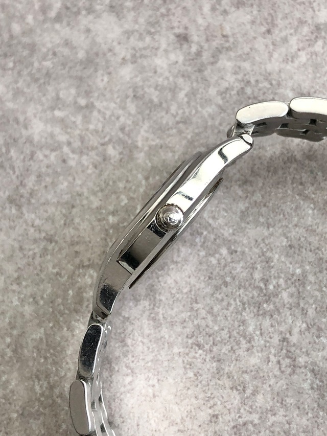 GUCCI グッチ 腕時計 シルバー ステンレススチール クォーツ  5500L vintage ヴィンテージ オールド 5aswfz