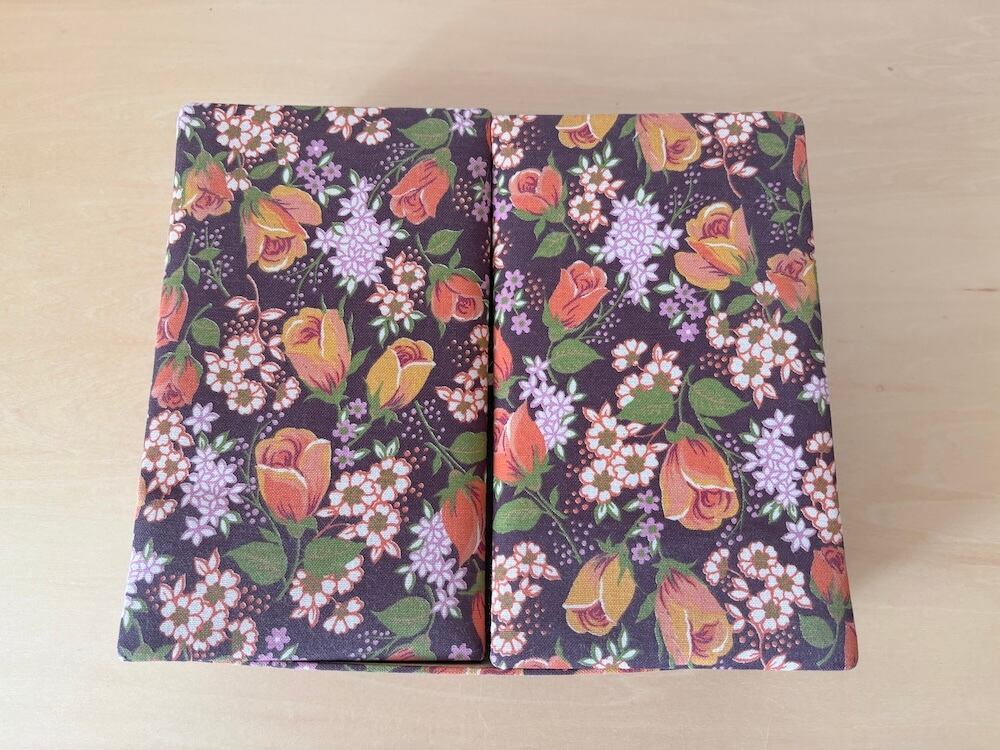 【フランス】カルトナージュの箱/ オレンジ色のチューリップ