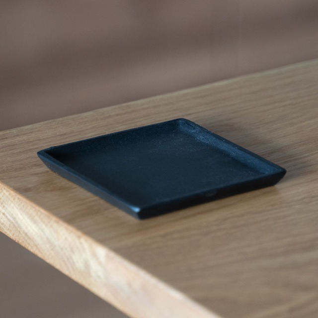 アルミニウムプレート　Mサイズ（ブラック/6248）