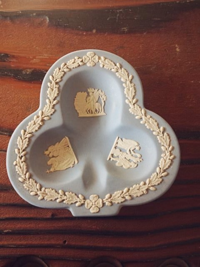 Wedgwood vintage small plate