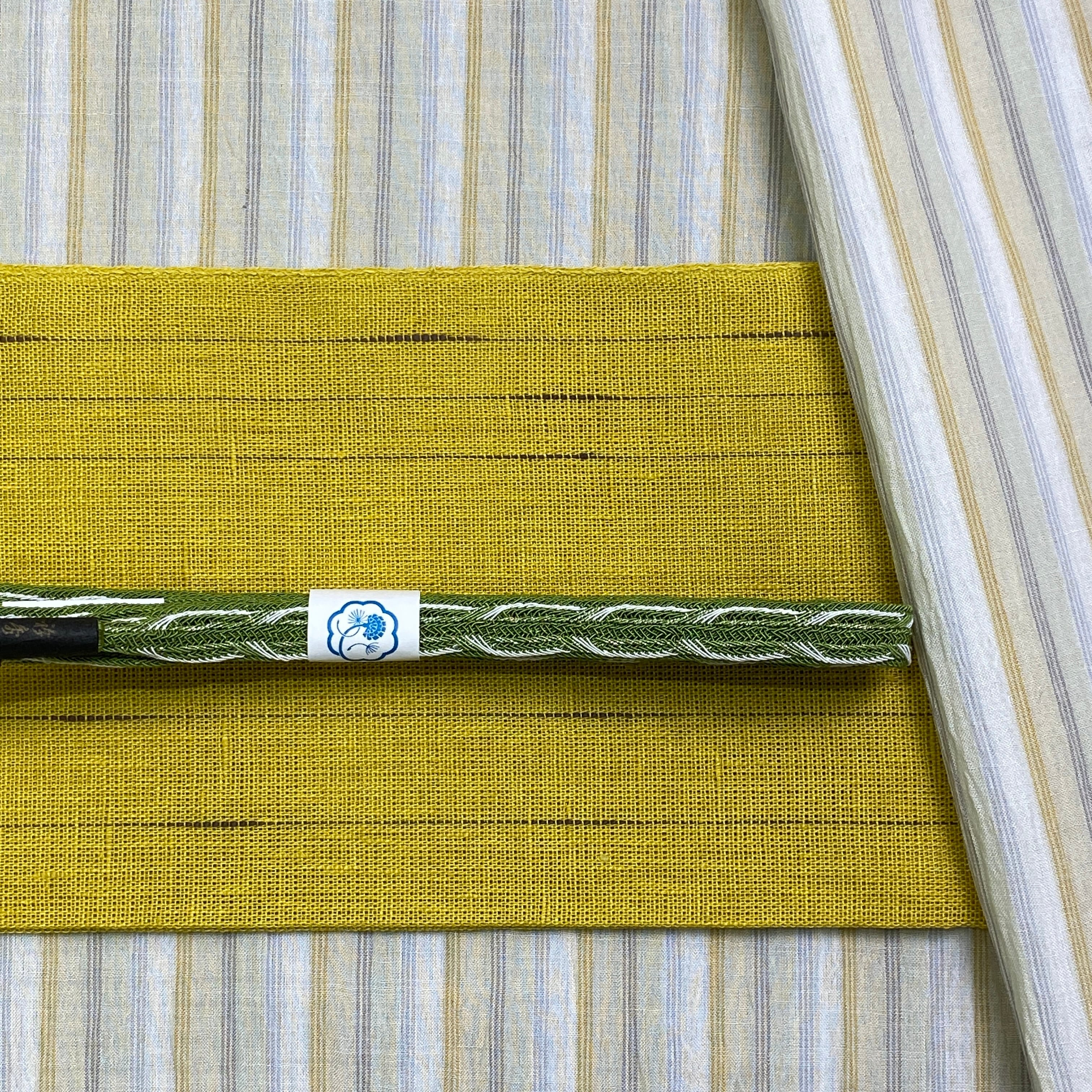 ワケアリ大特価！未使用反物【本場 越後小千谷ちぢみ】本麻 縞 夏物 ストライプ 夏物 小千谷ちぢみ 着物 着尺 反物 本場小千谷ちぢみ 本麻 麻 越後