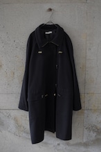 Toggle button stand-collar coat