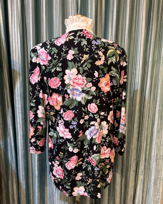 80's made in U.S.A. black  flower  jacket