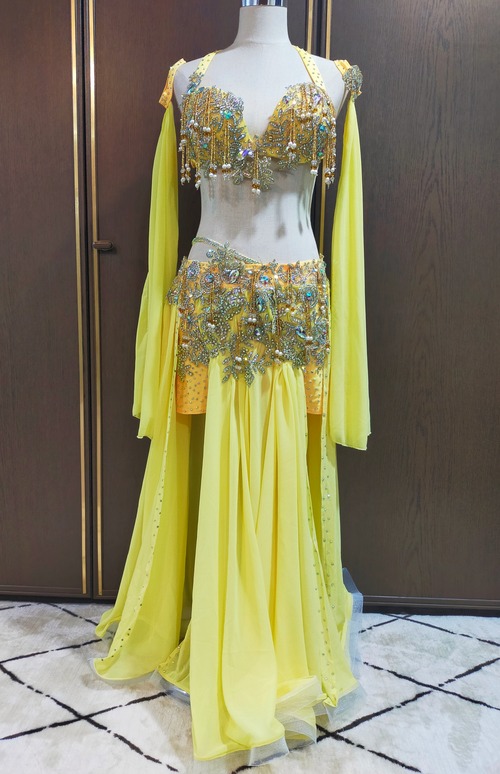 Amr Hassan Yellow 5490