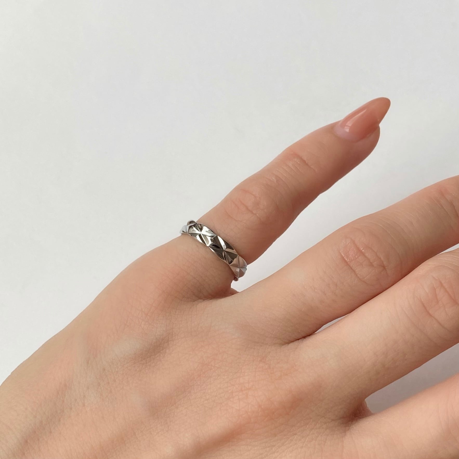 ピンキー クロスカット リング MR0114 | emu