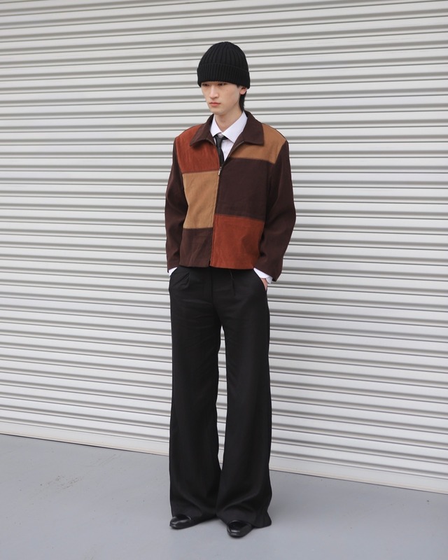 Similar colors switching blouson