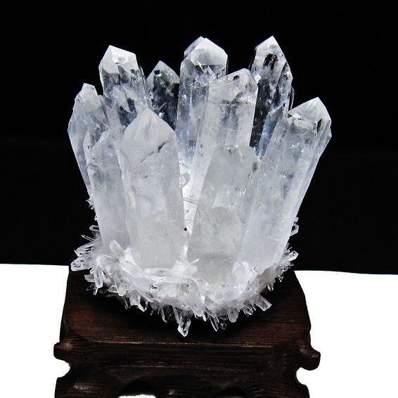 水晶 クラスター 水晶 原石 台座付属 一点物 182-8333