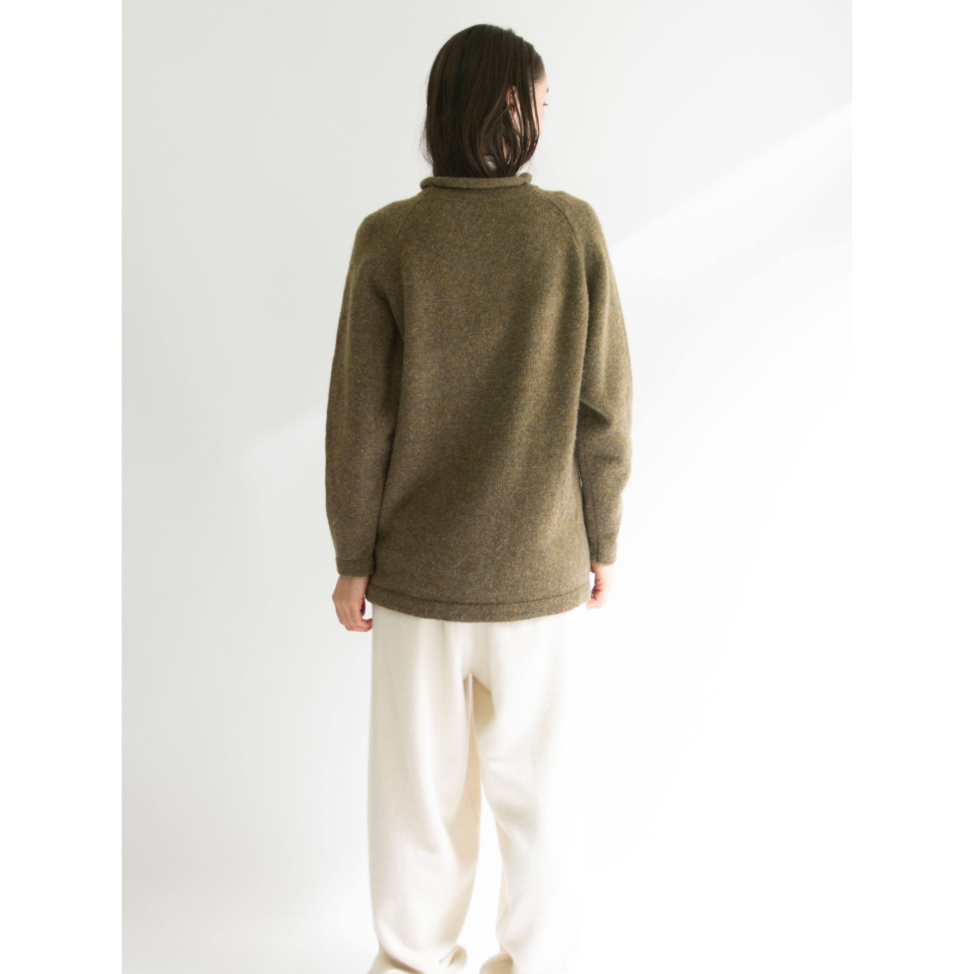 【Calvin Klein Sport】Made in China 100% Wool Roll Neck Sweater（カルバンクラインスポーツ 中国製 ウールロールネックセーター）