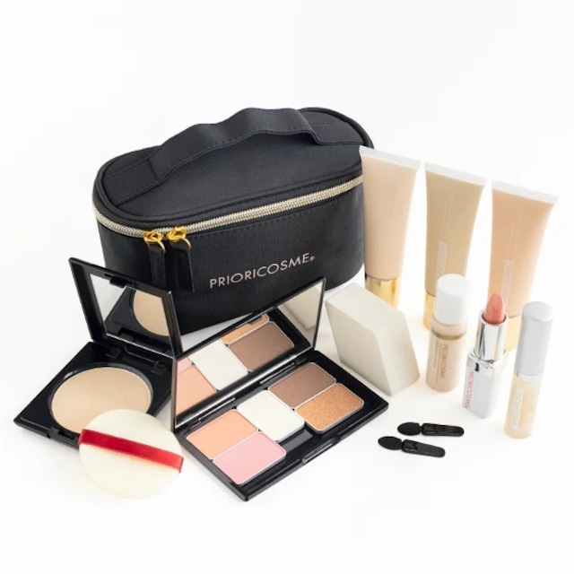 11,000円オフ！【限定20個】　クリスマス太っ腹キャンペーン対象商品　絶対色を外さない！これだけあればメイク完了　MOREメイクポーチパーフェクトセット