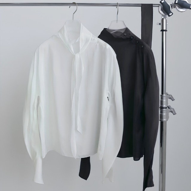 【 anuke 】Organdy Tie Blouse