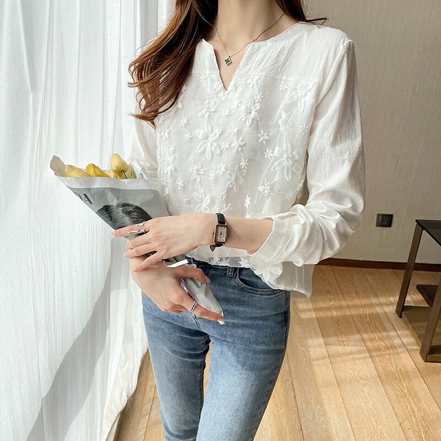 春の最新作 花柄レースブラウス ブラウス シャツ トップス 韓国ファッション 中国ファッション インポート 海外 セレクト カジュアル きれいめ 可愛い ギャル スタイル 母の日 花以外 韓国 韓国ファッション 中国ファッション 代 30代 40代 50代 Cocomomo Select