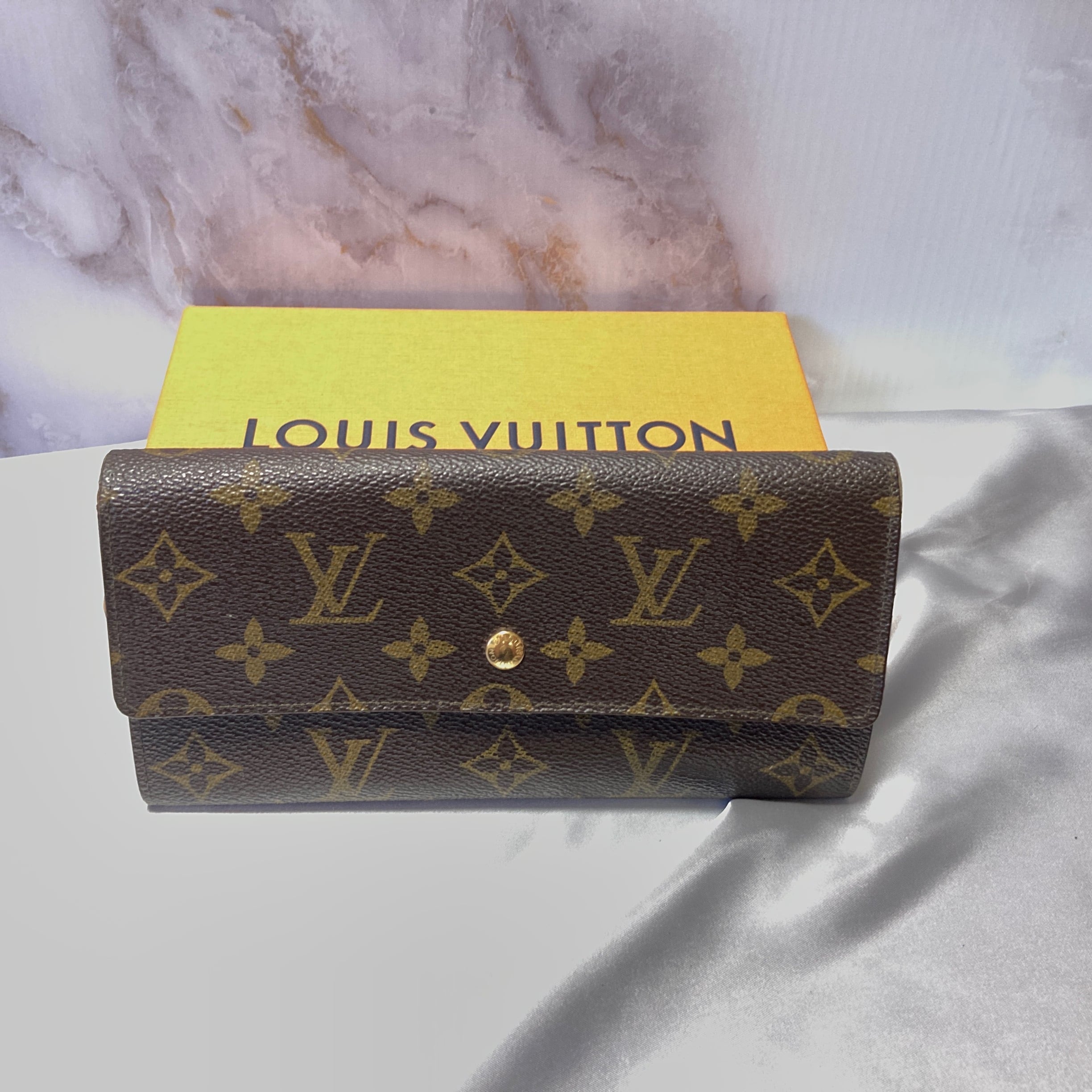 LOUIS VUITTON】 ルイヴィトン モノグラム ポシェット・ポルト モネ 