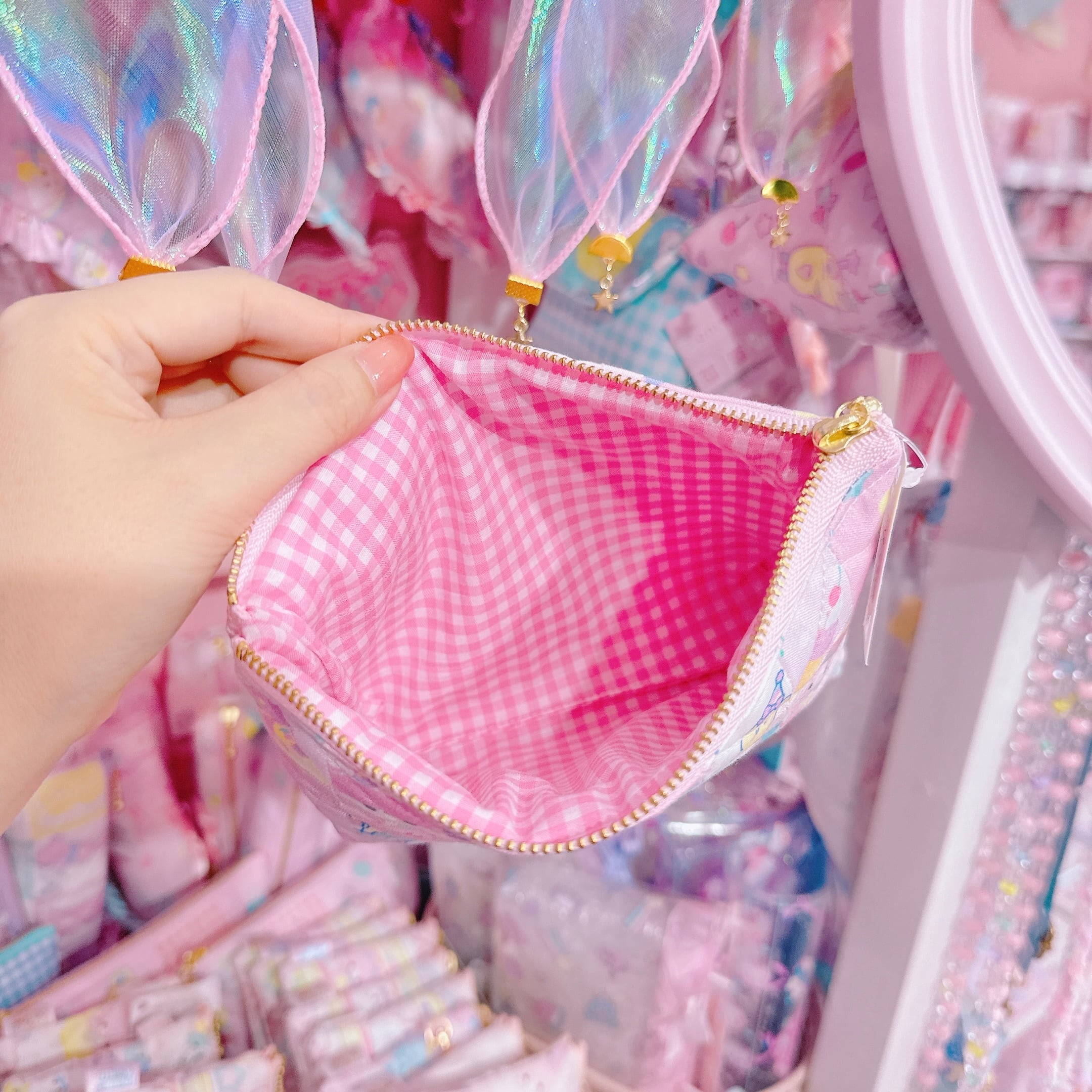 【M7】66-28マチ付きパッチワークポーチ