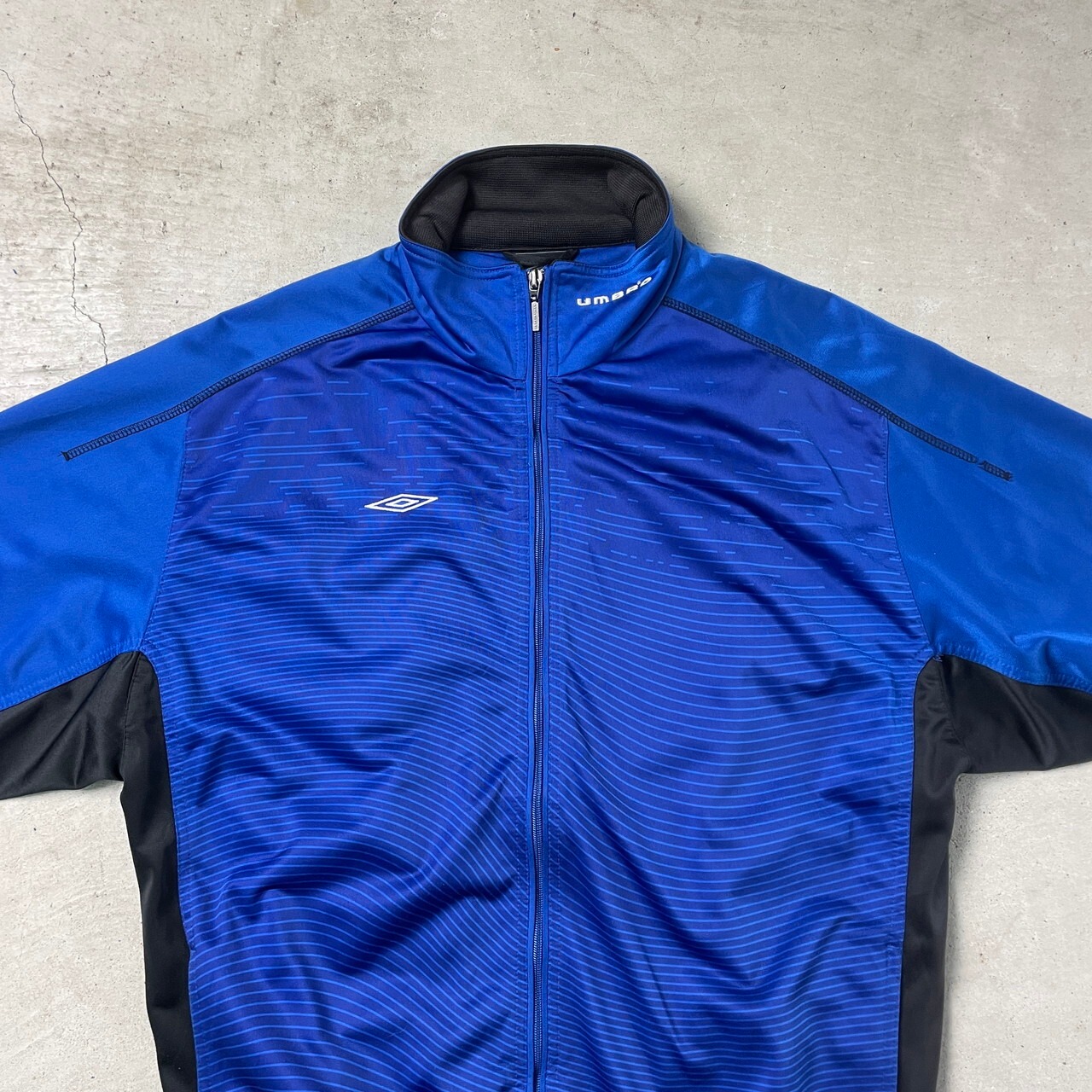 00年代〜 UMBRO アンブロ トラックジャケット ジャージ メンズL相当 