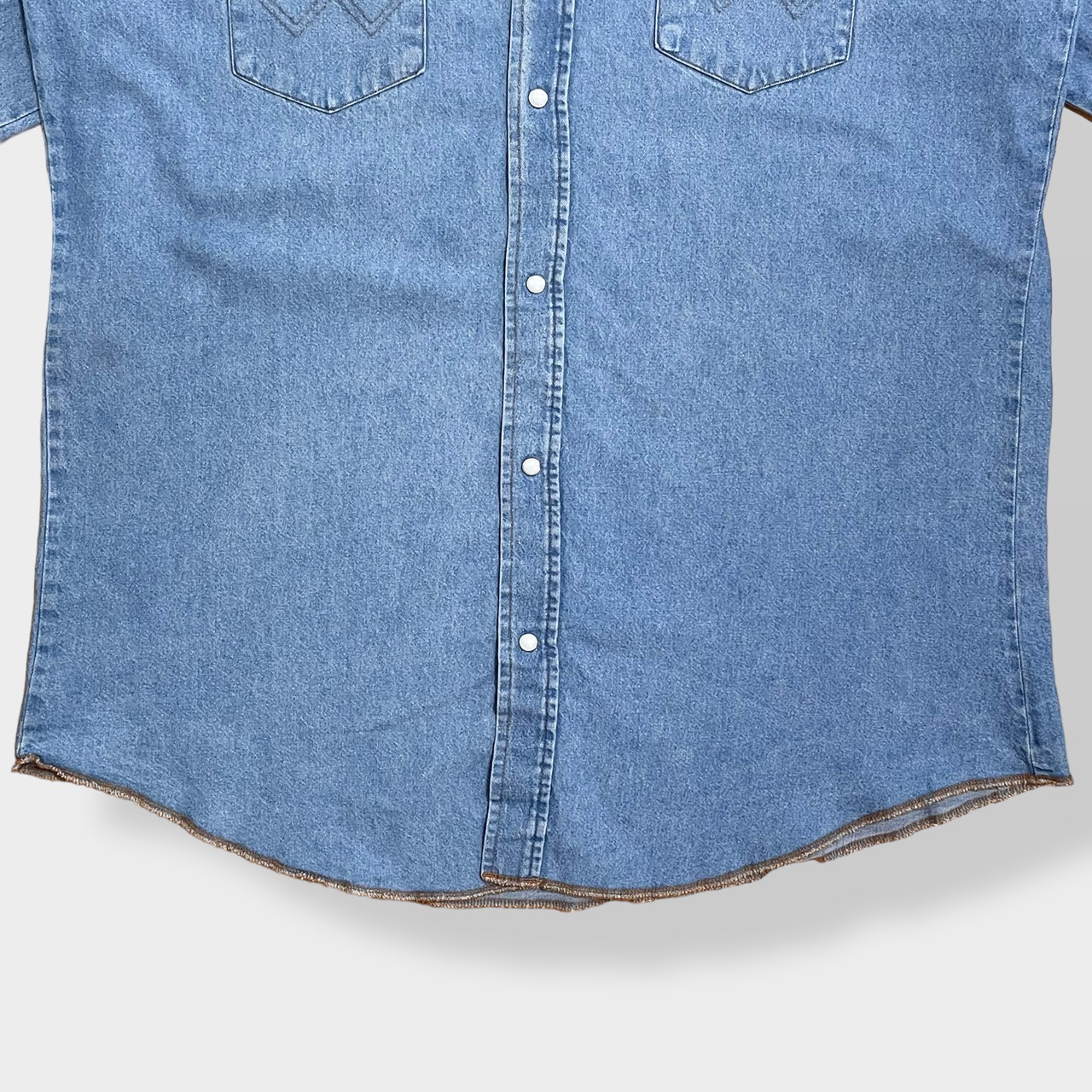 【Wrangler】ウエスタンデニムシャツ デニムシャツ ウエスタンシャツ ショルダーヨーク フラップポケット XLT ビッグシルエット ラングラー 胸パッチ us古着
