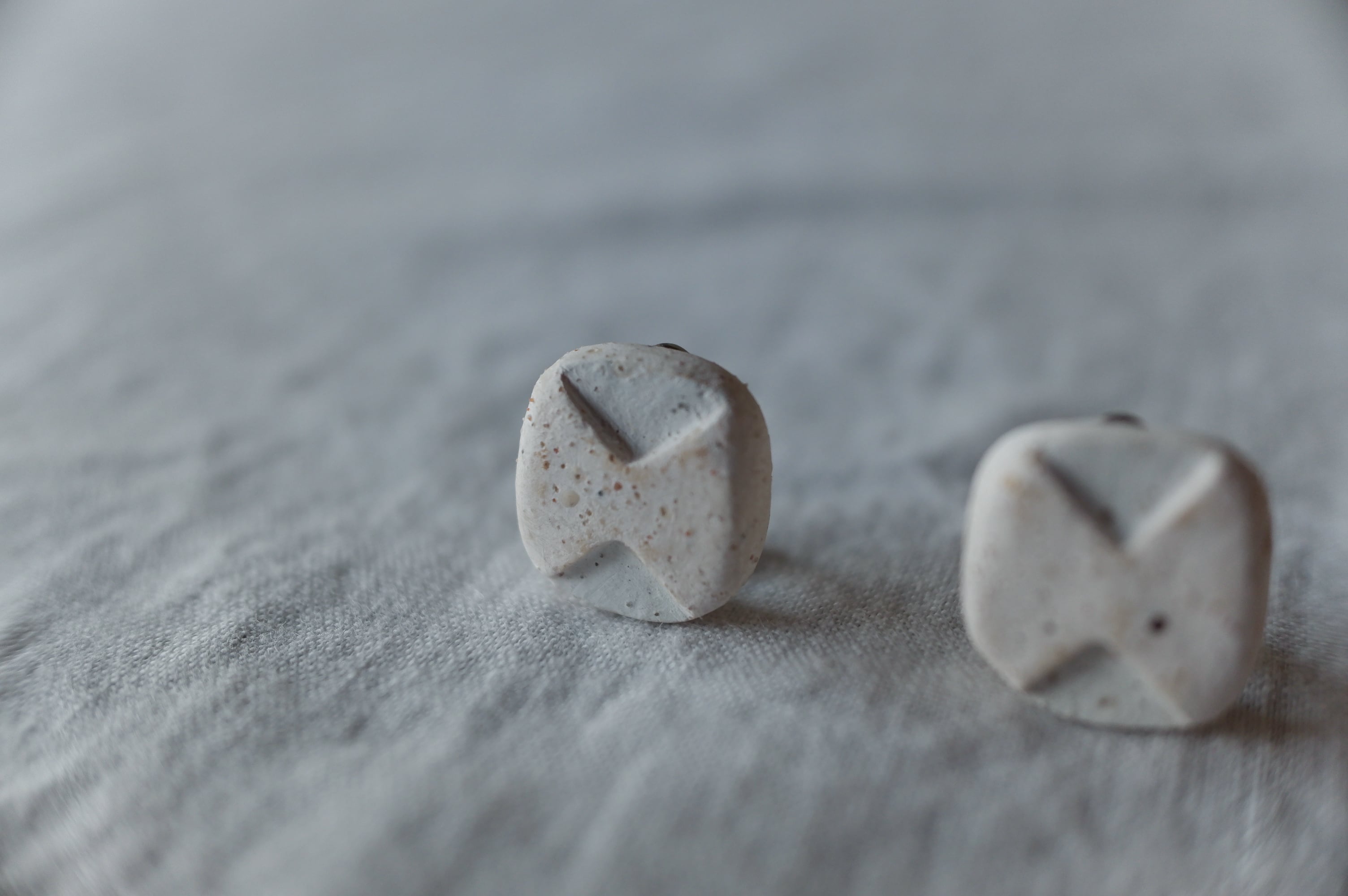 入江佑子 dona ceramic studio 入江佑子 donut mug L [59]｜Discover