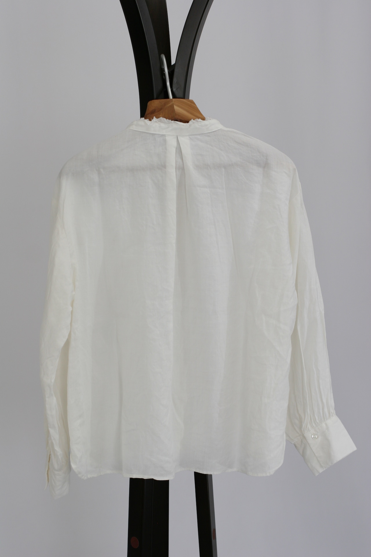 【Gauze#】 TINY FRILL COLLAR BLOUSE / WHITE・BLACK（G1095）