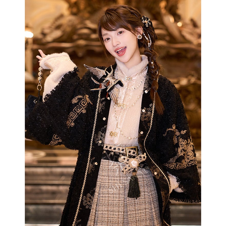 鹿仙臨朝　黒金色立ち襟長袖シャツ　ゴシックロリータ 華ロリ　やみかわ  着物和服 ゴスロリ通販 With U 秋冬服 中華ロリータ スタンドカラー シャツ