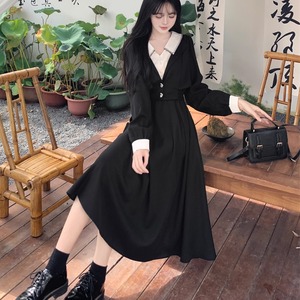 【送料無料】 ロングワンピ 2色 ひざ丈 ミモレ 長袖 Vネック 襟付き Aライン フレア プルオーバー 重ね着風 レイヤードコーデ エレガント 可愛い 大人可愛い きれいめ シンプル カジュアル シック コンサバ 華やか 大人 上品 おしゃれ お洒落 主役級 こなれ感 高見え 高級感 無地 秋 レディース 女性用 ママ 30代 40代 デート お出かけ 女子会 お呼ばれ 休日 お茶会 授業参観 ファッション ブラック ブラウン くすみカラー 大人カラー ベイクドカラー 秋カラー