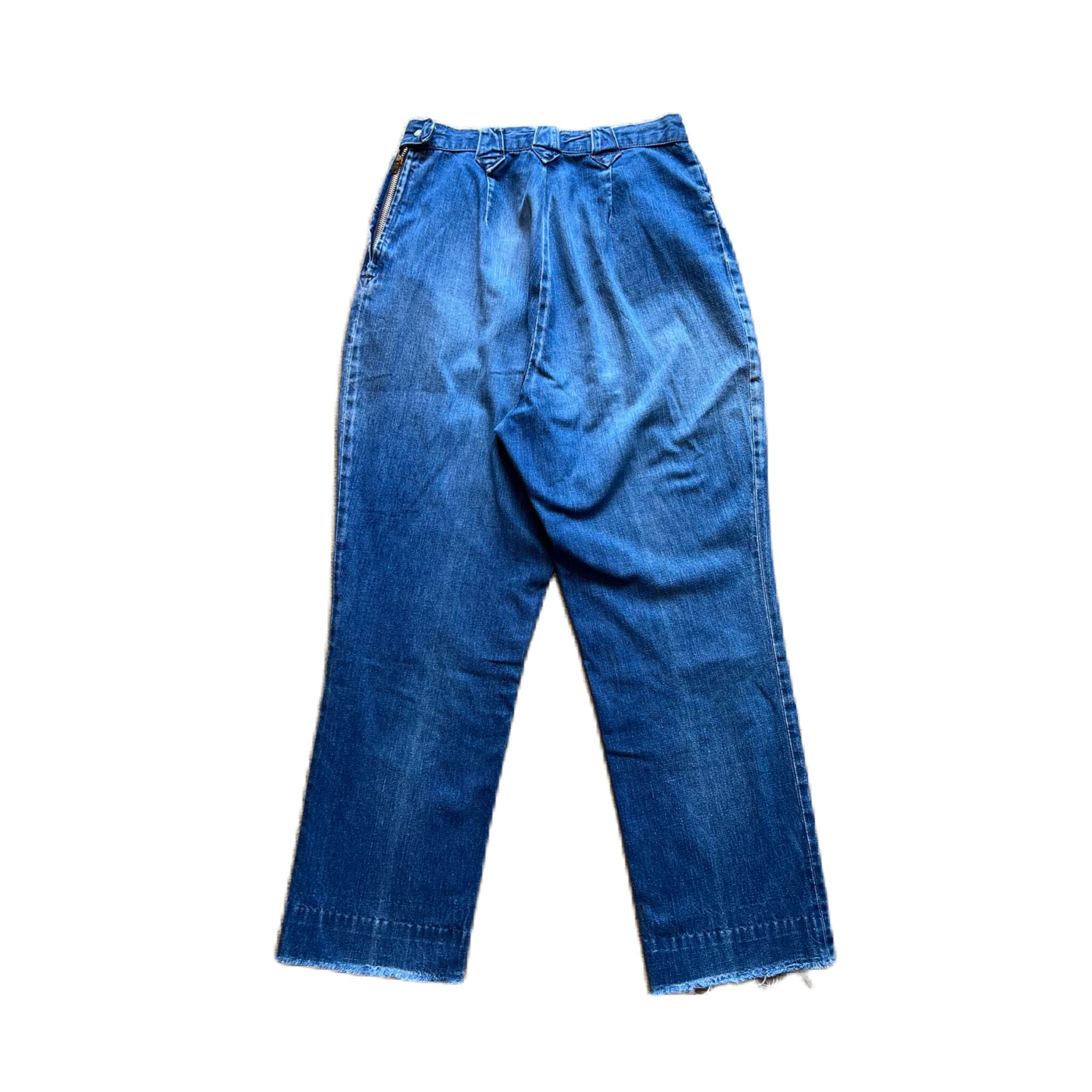 9d3566e244249d7afca2ac0657a019