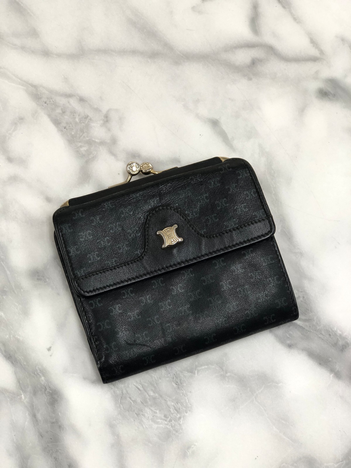 CELINE セリーヌ マカダム トリオンフ レザー がま口 財布 ブラック 