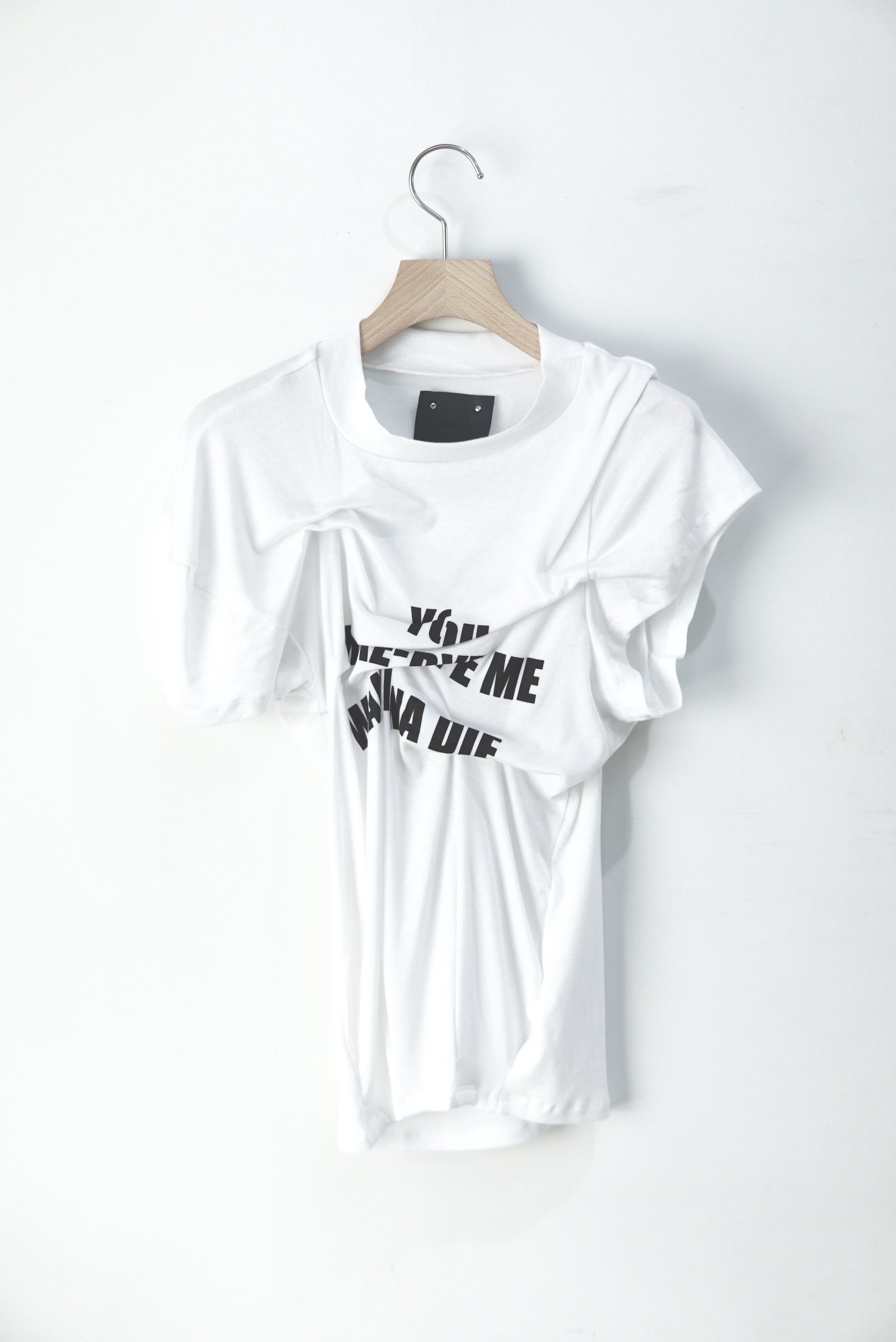 cobble du /  Shout tee / WHITE