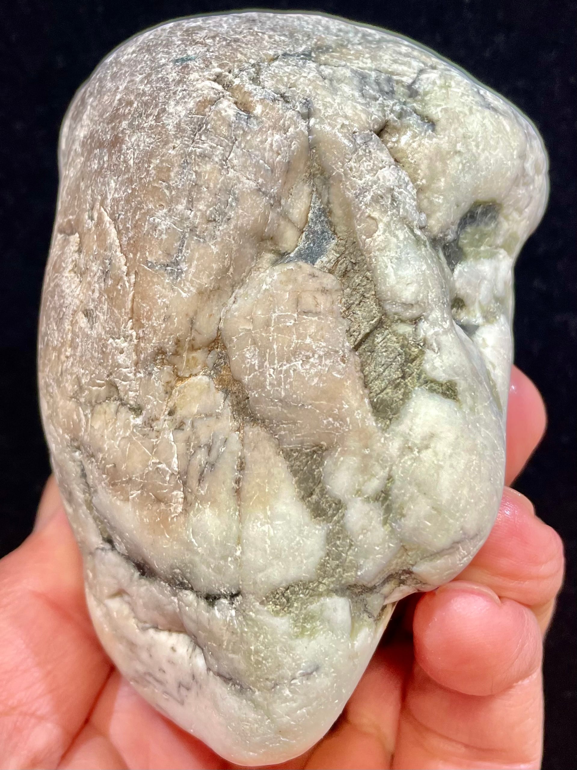 3) New!マウントシャスタ「ピンク・スーパーボルテックス」ストーン大型