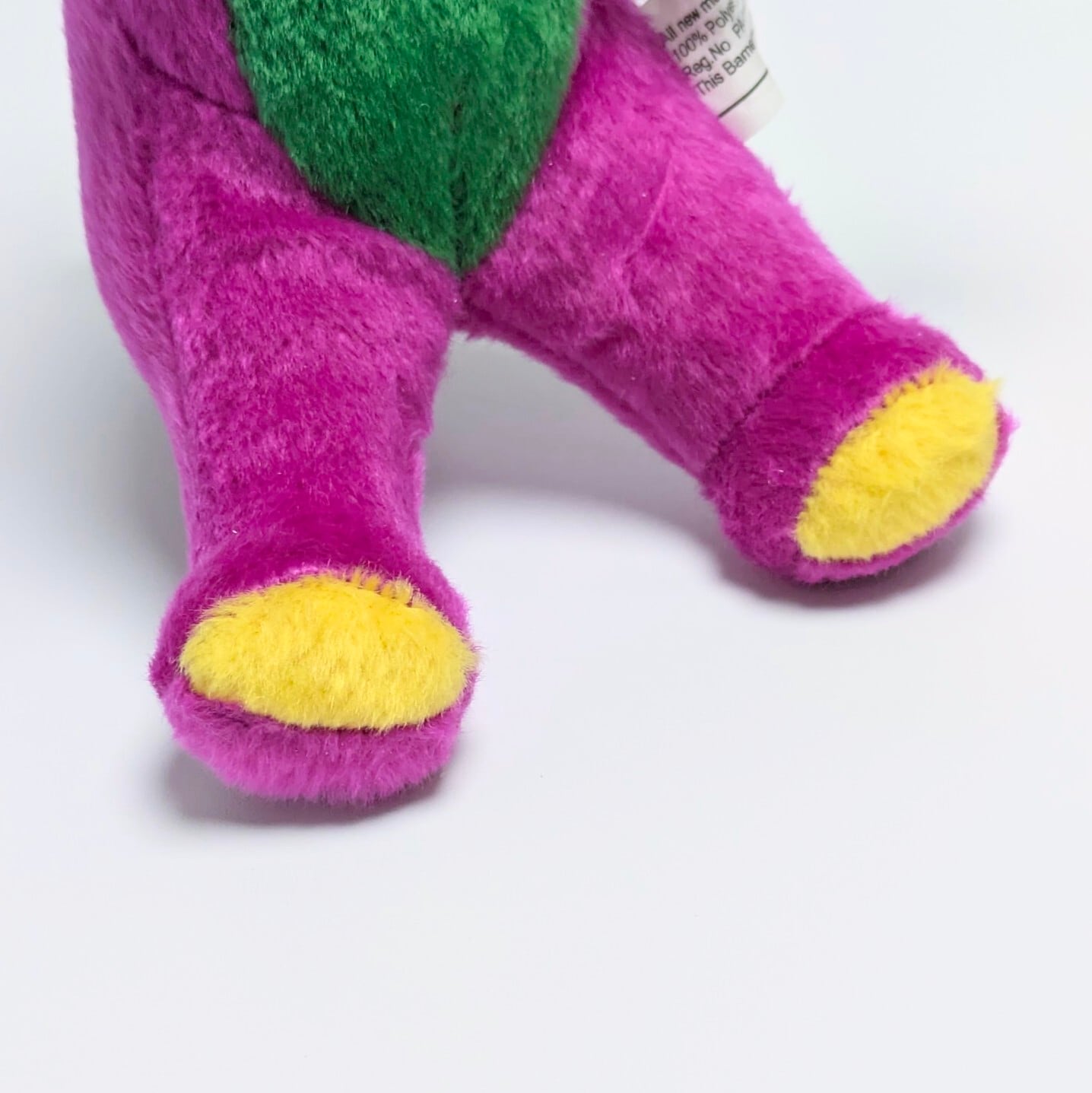 ☆ DEADSTOCK / VINTAGE 2003 ☆【 Barney & Friends ( バーニー&フレンズ ) 】『 Barney 』 ぬいぐるみキーホルダー / プラッシュキーホルダー / マスコット〚アメリカン雑貨 アメトイ〛