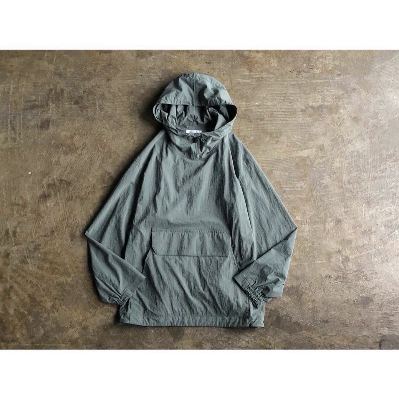 STILL BY HANDスティル バイ ハンド Packable Nylon Anorak Hoodie   AUTHENTIC Life  Store powered by BASE