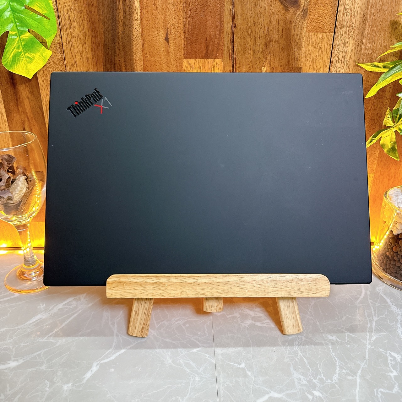 美品 LTEモデル/Lenovo ThinkPad X1 Carbon/最高峰Core i7/メモリ16GB/SSD1TB/ノートパソコン