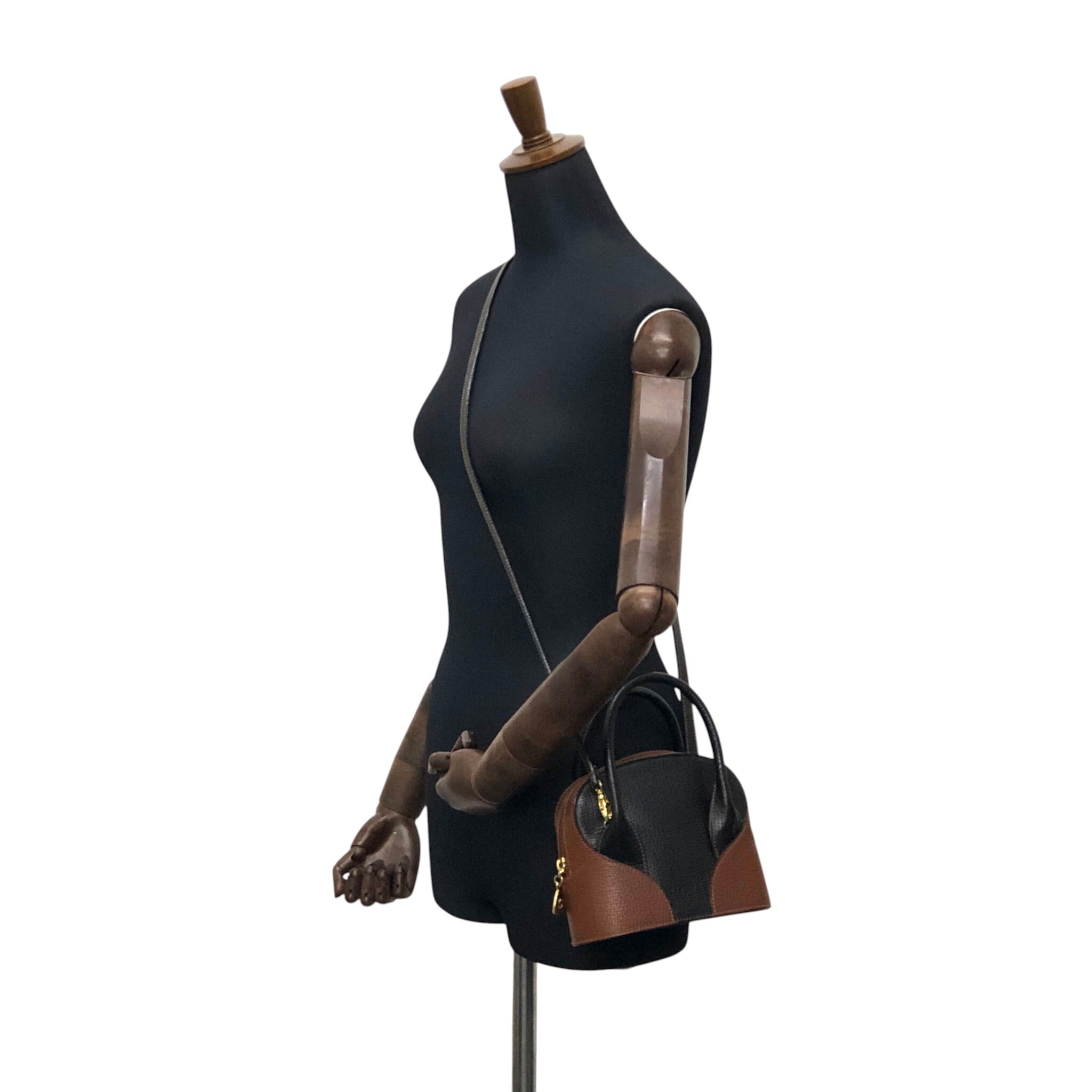 LOEWE ロエベ ショルダーバッグ ブラック ブラウン レザー バイカラー