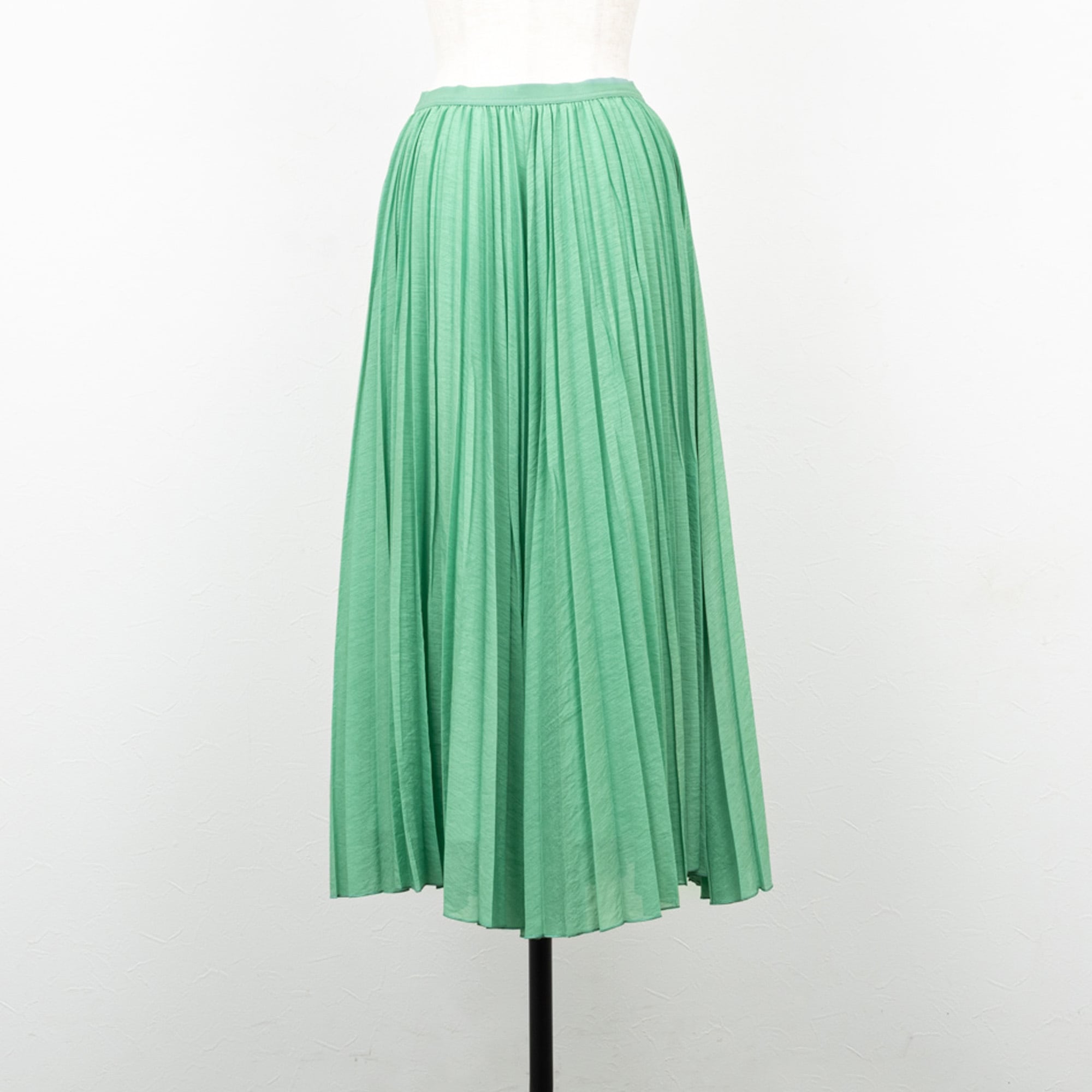 Dignite collier／ディニテコリエ】ランダムヘムプリーツスカート