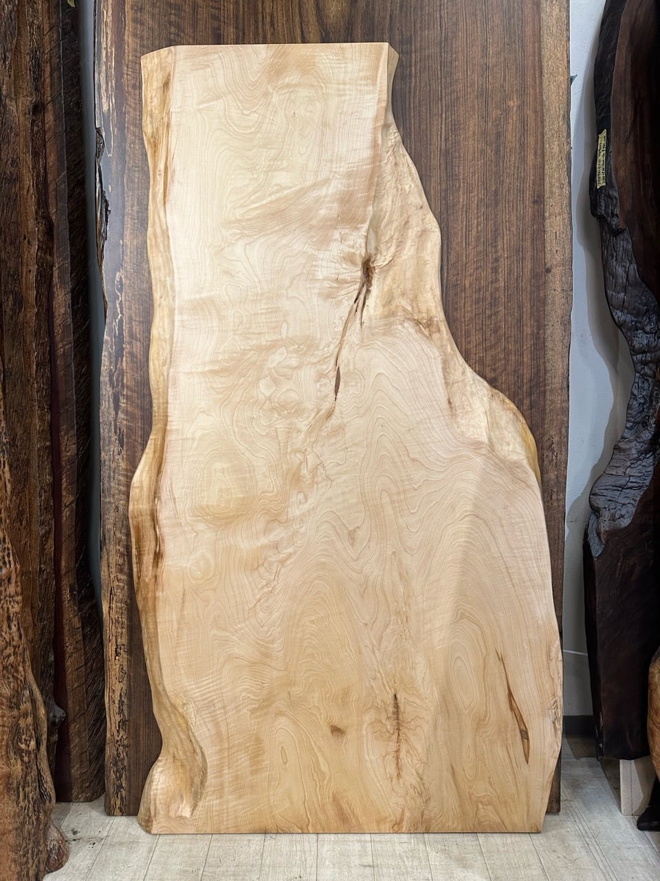 栃（トチ）_2380×1160_浅草本店_テーブル天板/レジン加工 250528