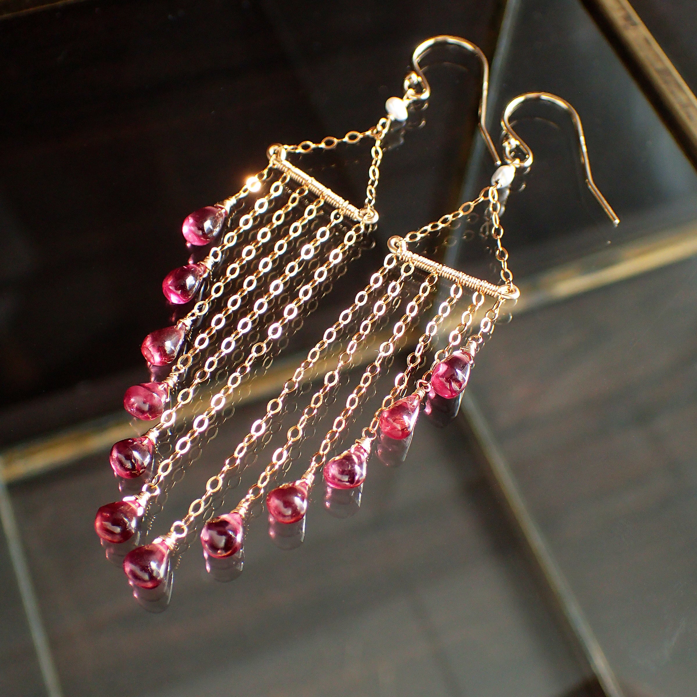 Garnet chandelier earrings | yukirra shop