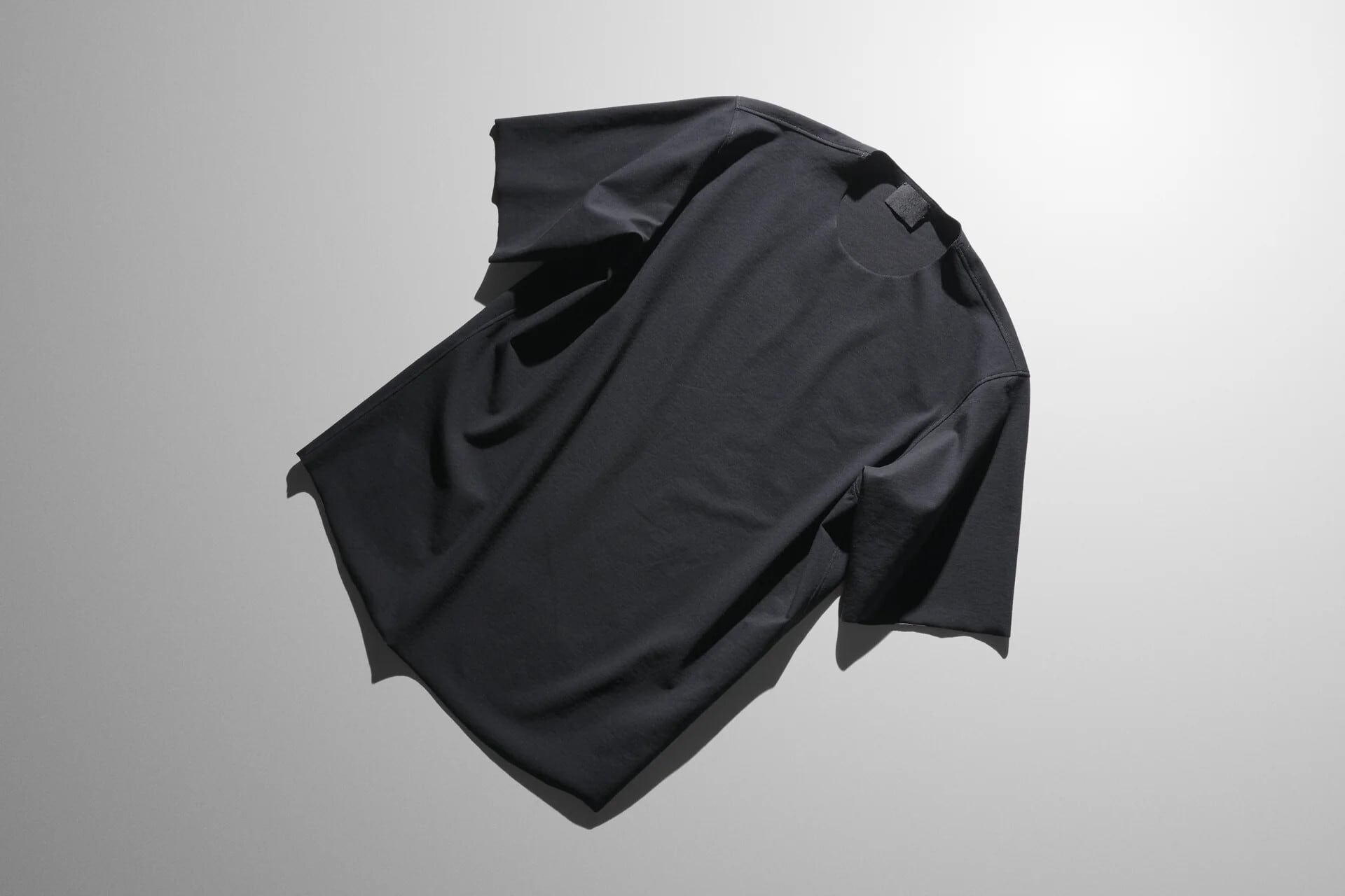 山内 / 強撚フリーカットポンチ・ショートスリーブTシャツ | GANKO