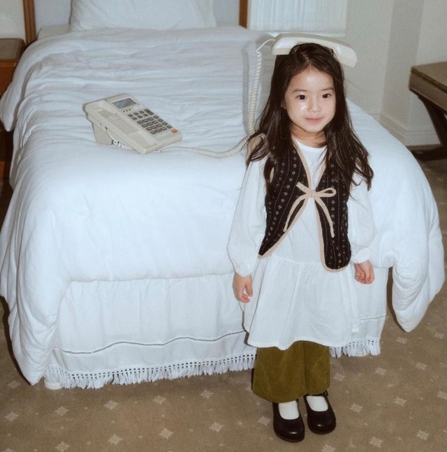 〚予約〛Blooming long blouse <kids>